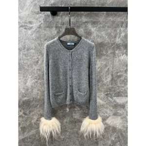 PRADA プラダ ニットカーディガン 2024FW 冬季新作に狙うファン殺到 商品画像 1