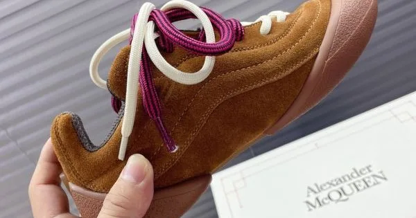 2024FW メンズ用 スニーカー ALEXANDER WANG アレキサンダーワン 最旬アイテム 商品画像 12