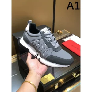 ARMANI アルマーニ ファッションアイテム 2026 メンズ用 スニーカー 商品画像 1