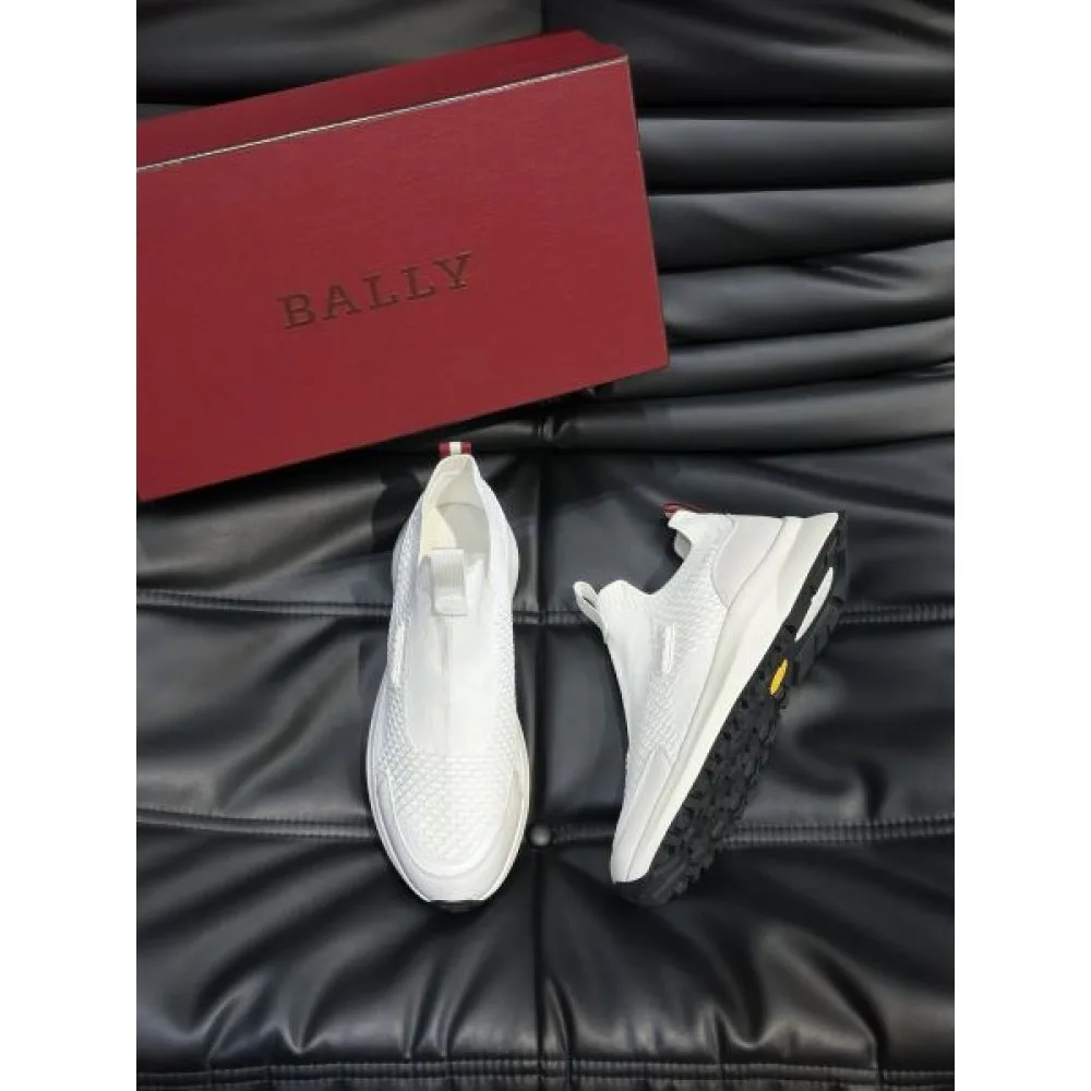 BALLY バリー 抜け感のあるスタイルが完成 2026 メンズ用 スニーカー 商品画像 3