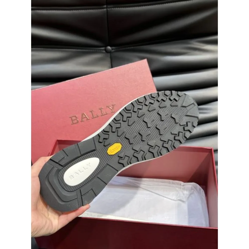 BALLY バリー 抜け感のあるスタイルが完成 2026 メンズ用 スニーカー 商品画像 9
