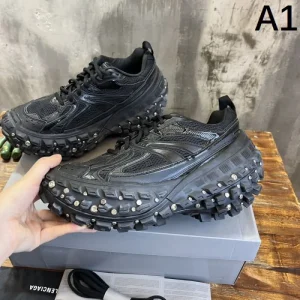 BALENCIAGA バレンシアガ 今季爆発的な人気 2026 メンズ用 スニーカー 商品画像 1