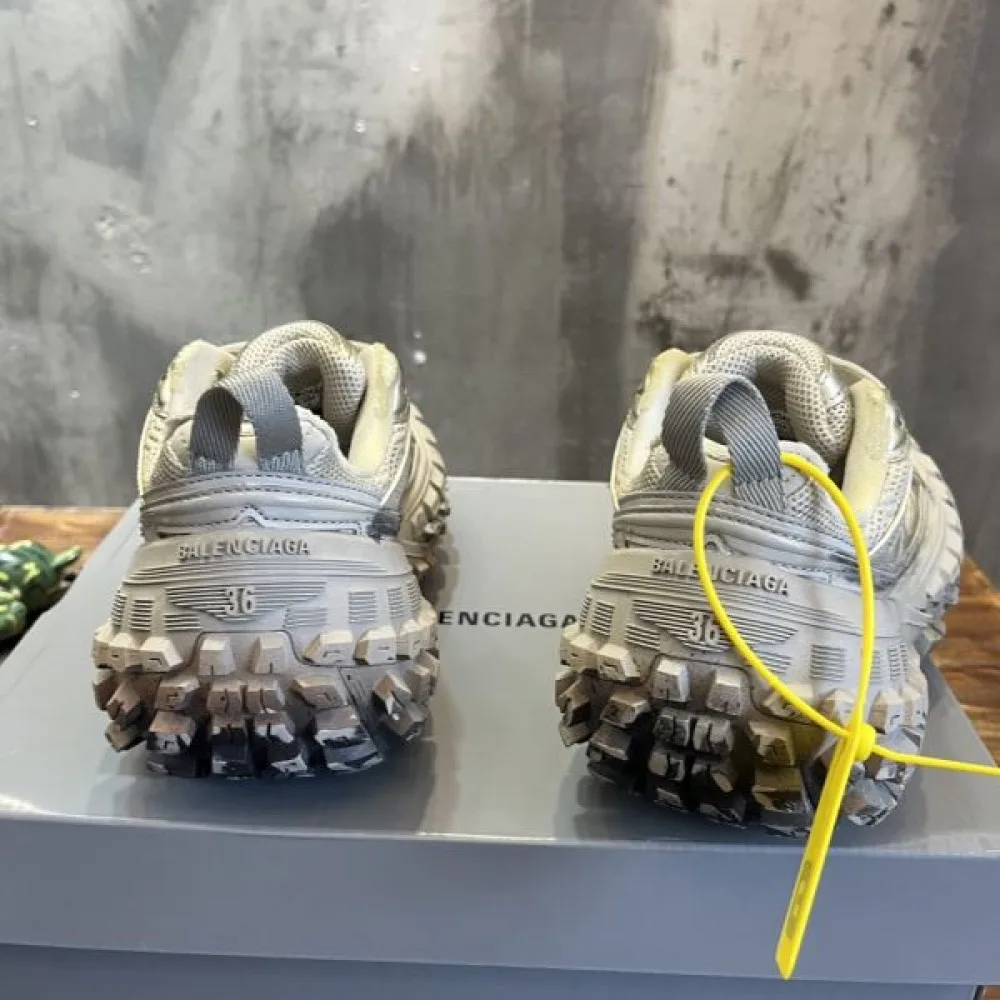 BALENCIAGA バレンシアガ 今季爆発的な人気 2026 メンズ用 スニーカー 商品画像 9