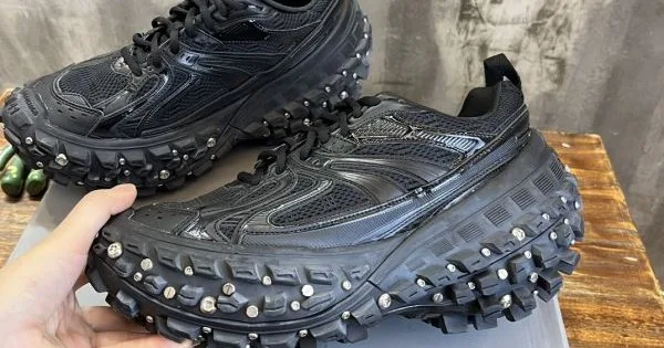 BALENCIAGA バレンシアガ 今季爆発的な人気 2026 メンズ用 スニーカー 商品画像 12