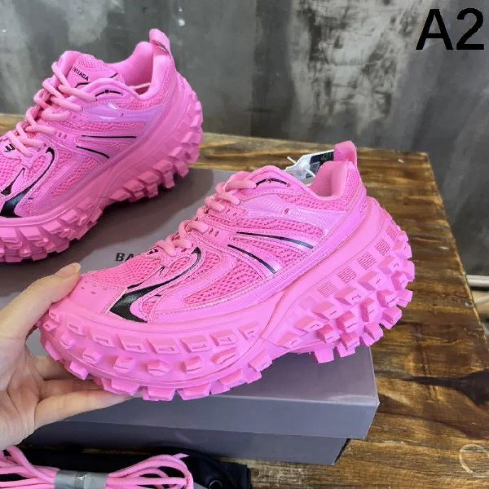 BALENCIAGA バレンシアガ 大人気商品再入荷! 2026 メンズ用 スニーカー 商品画像 2