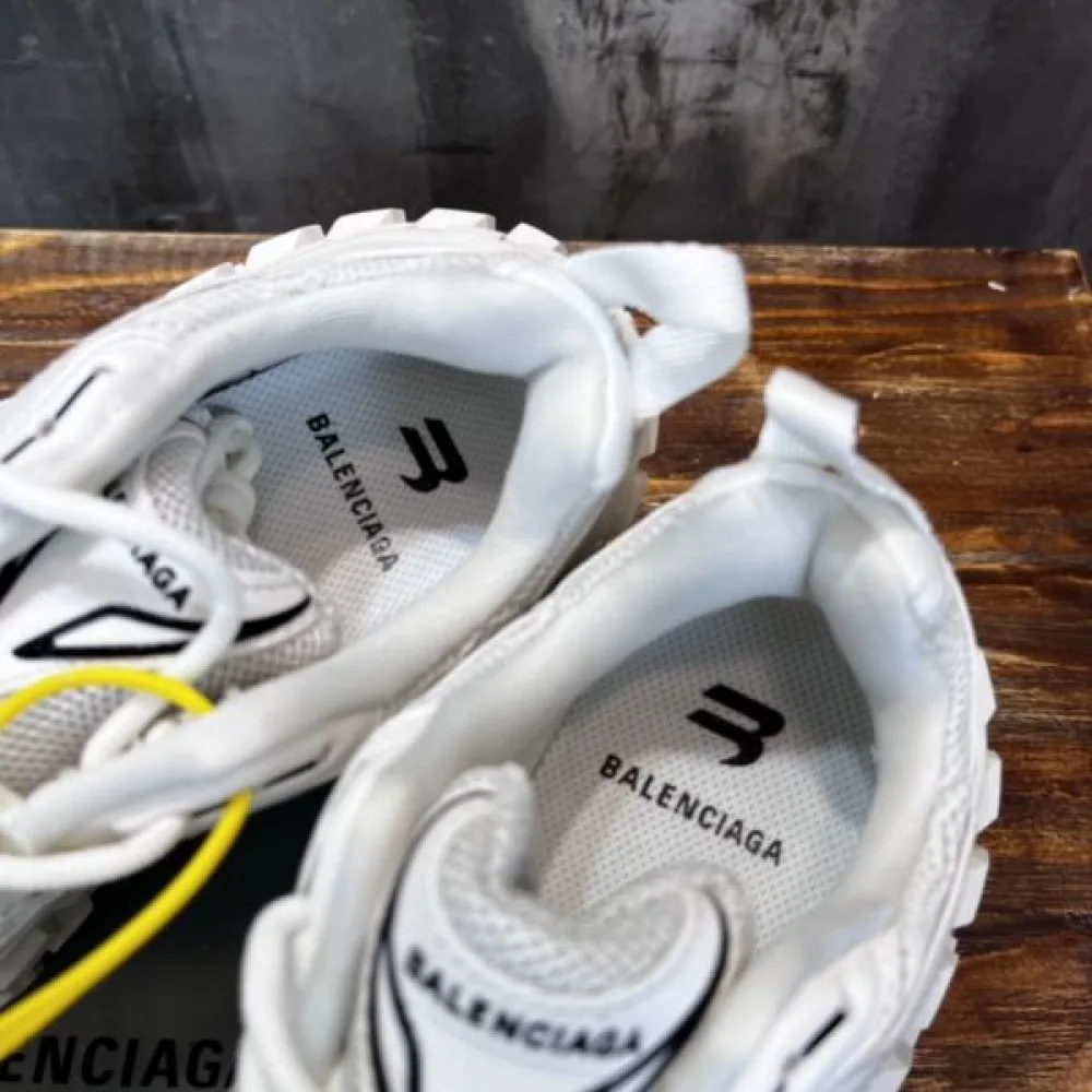 BALENCIAGA バレンシアガ 大人気商品再入荷! 2026 メンズ用 スニーカー 商品画像 7