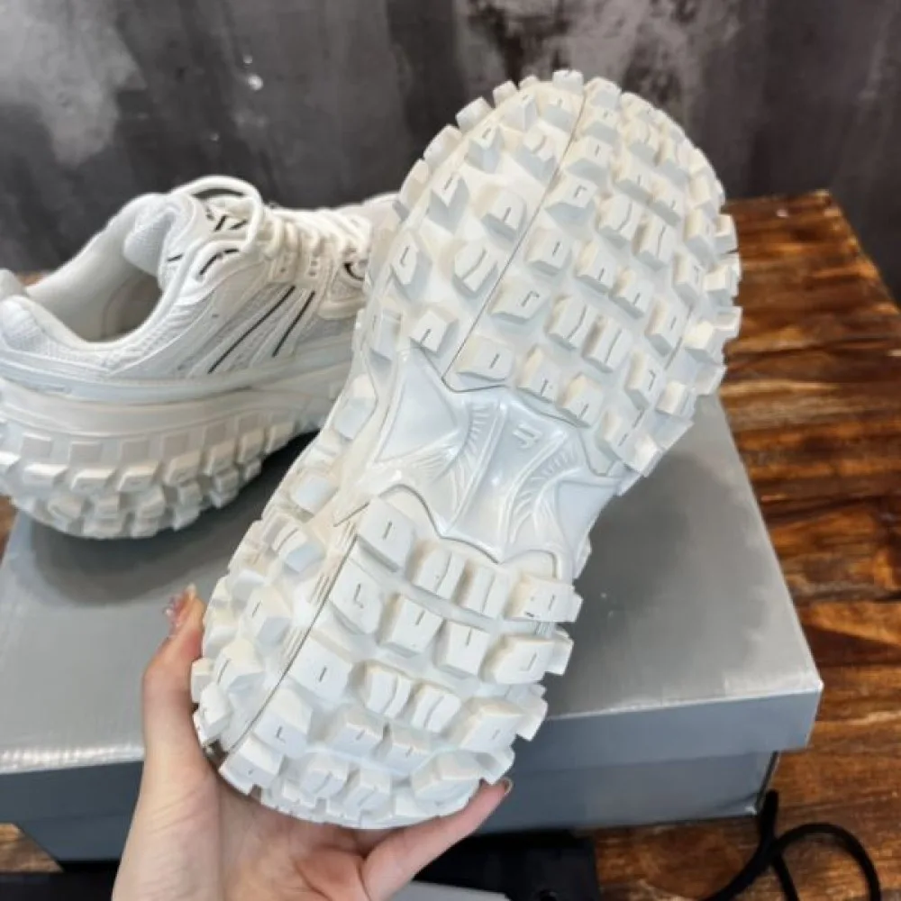 BALENCIAGA バレンシアガ 大人気商品再入荷! 2026 メンズ用 スニーカー 商品画像 9