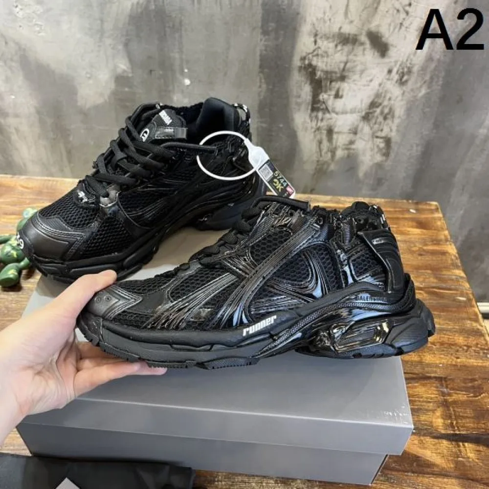 BALENCIAGA バレンシアガ カジュアルの定番 2026 メンズ用 スニーカー 商品画像 2
