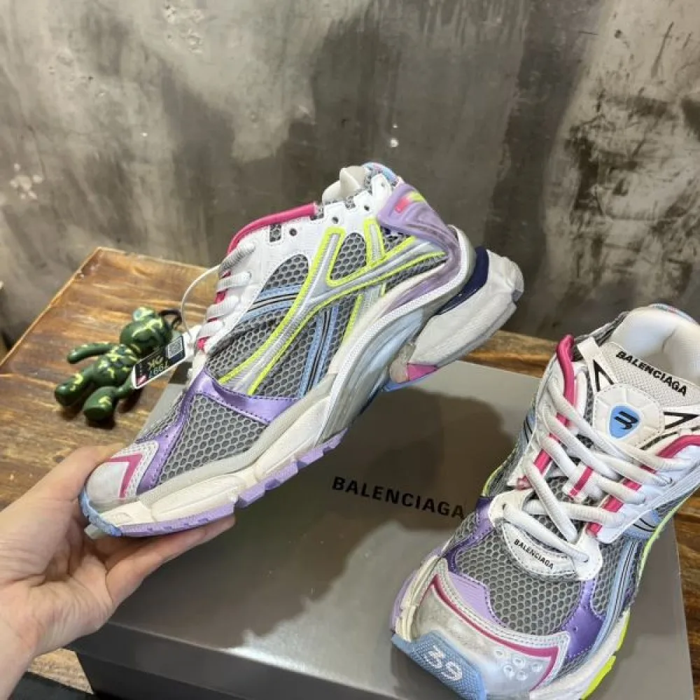 BALENCIAGA バレンシアガ カジュアルの定番 2026 メンズ用 スニーカー 商品画像 5