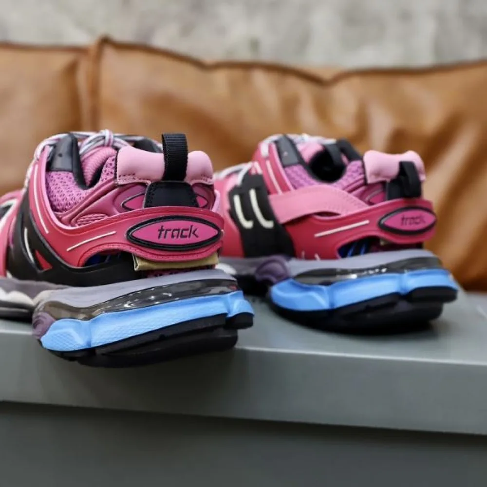 BALENCIAGA バレンシアガ きちんと感が強い 2026 メンズ用 スニーカー 商品画像 9