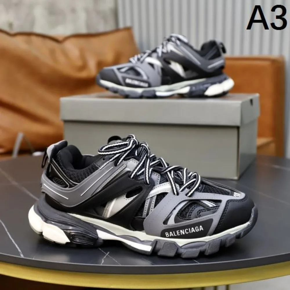 BALENCIAGA バレンシアガ 半額SALE入手困難 2026 メンズ用 スニーカー 商品画像 3