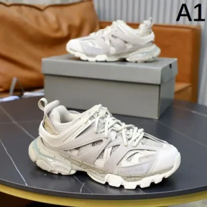 BALENCIAGA バレンシアガ 日本未入荷大人気 2026 メンズ用 スニーカー 商品画像 1
