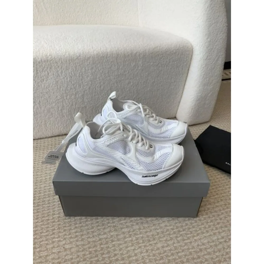 BALENCIAGA バレンシアガ 夏に最強アイテム 2026 メンズ用 スニーカー 商品画像 5