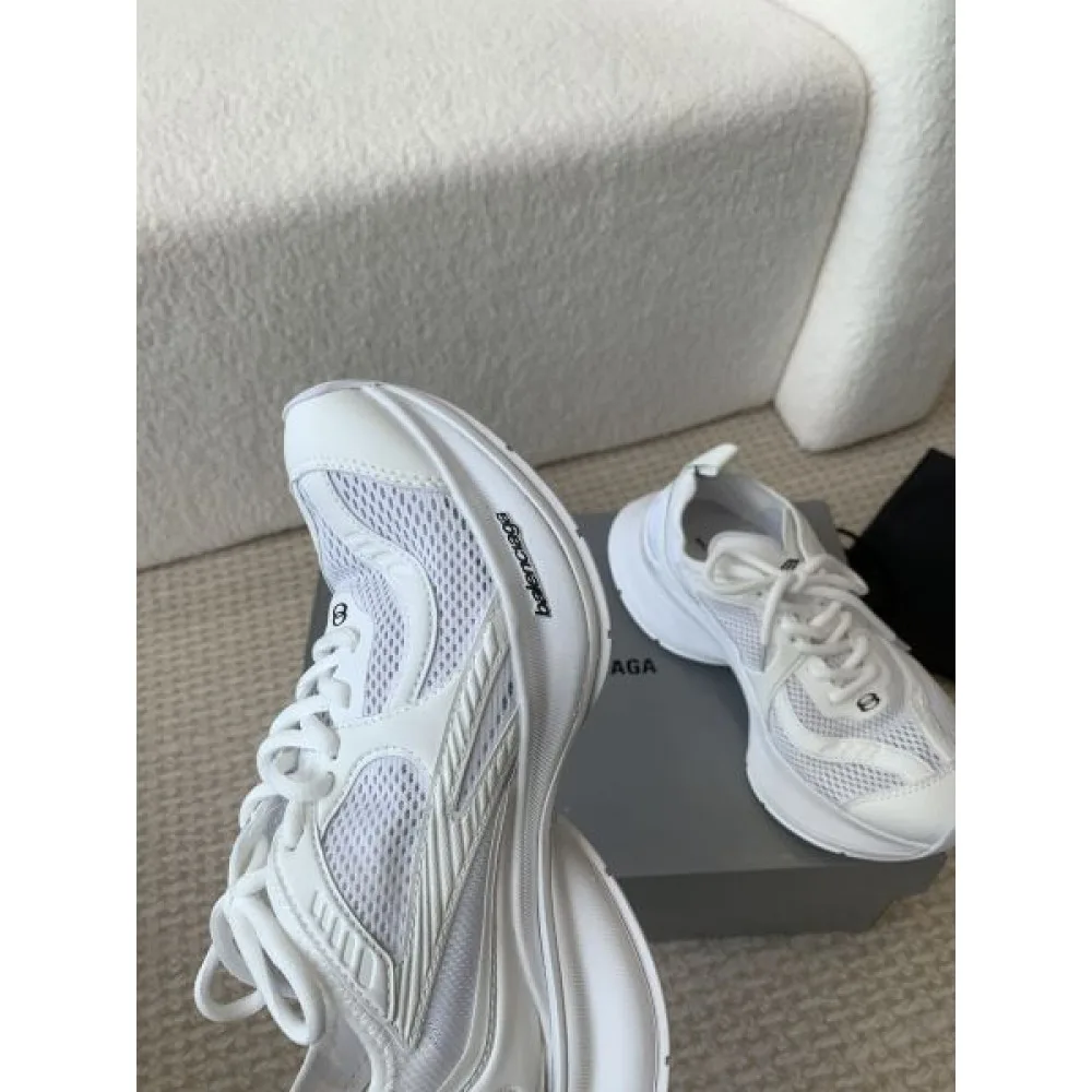BALENCIAGA バレンシアガ 夏に最強アイテム 2026 メンズ用 スニーカー 商品画像 8
