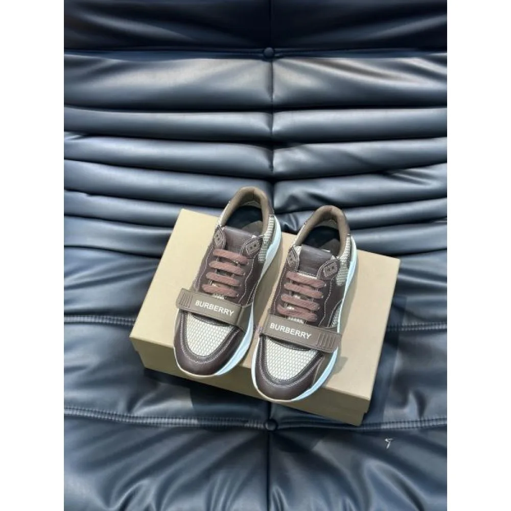 BURBERRY バーバリー 大人の雰囲気たっぷり 2026 メンズ用 スニーカー 商品画像 2
