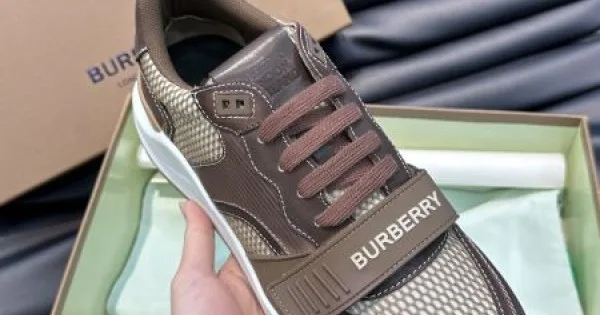 BURBERRY バーバリー 大人の雰囲気たっぷり 2026 メンズ用 スニーカー 商品画像 11