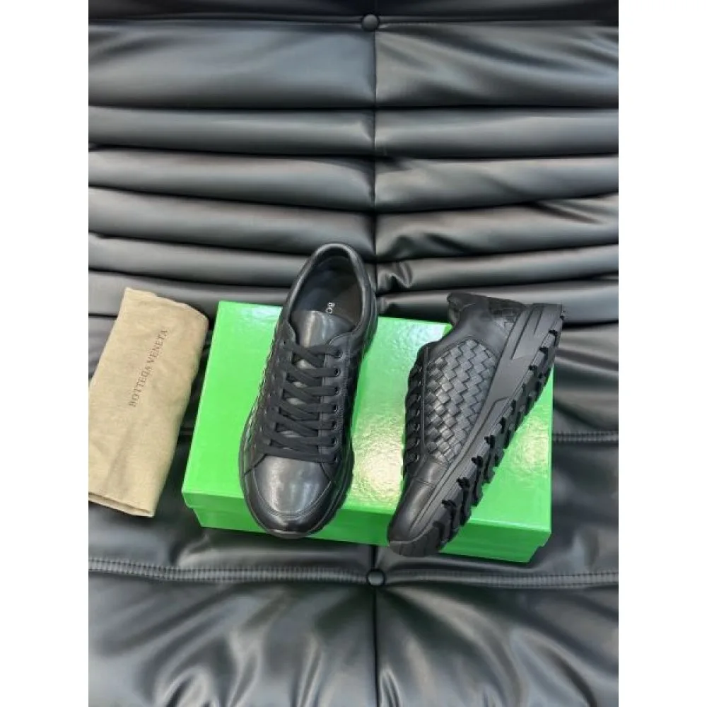 BOTTEGA VENETA ボッテガヴェネタ 今人気の上品 2026 メンズ用 スニーカー 商品画像 3