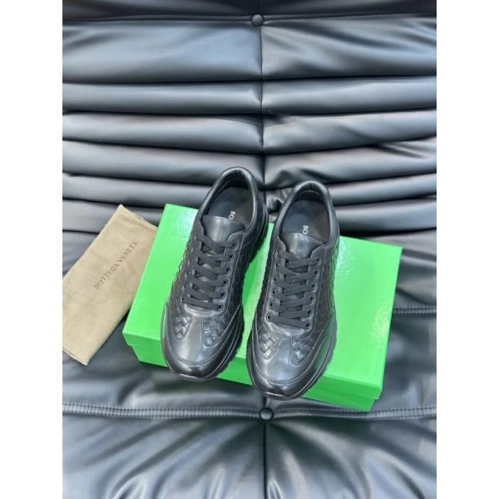 BOTTEGA VENETA ボッテガヴェネタ 話題人気商品 2026 メンズ用 スニーカー 商品画像 2