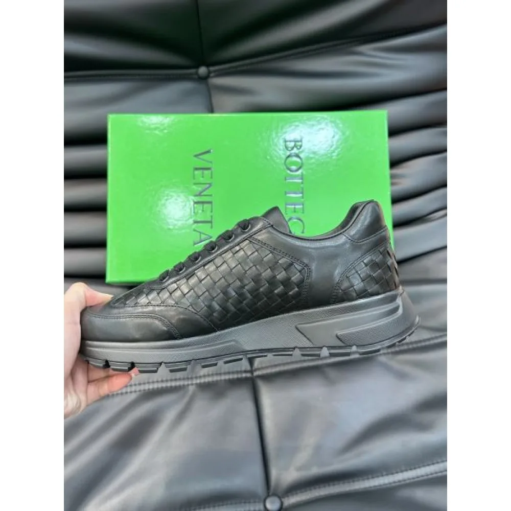BOTTEGA VENETA ボッテガヴェネタ 話題人気商品 2026 メンズ用 スニーカー 商品画像 6