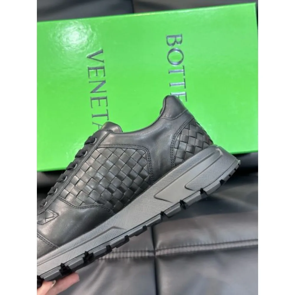 BOTTEGA VENETA ボッテガヴェネタ 期間限定激安 2026 メンズ用 スニーカー 商品画像 8