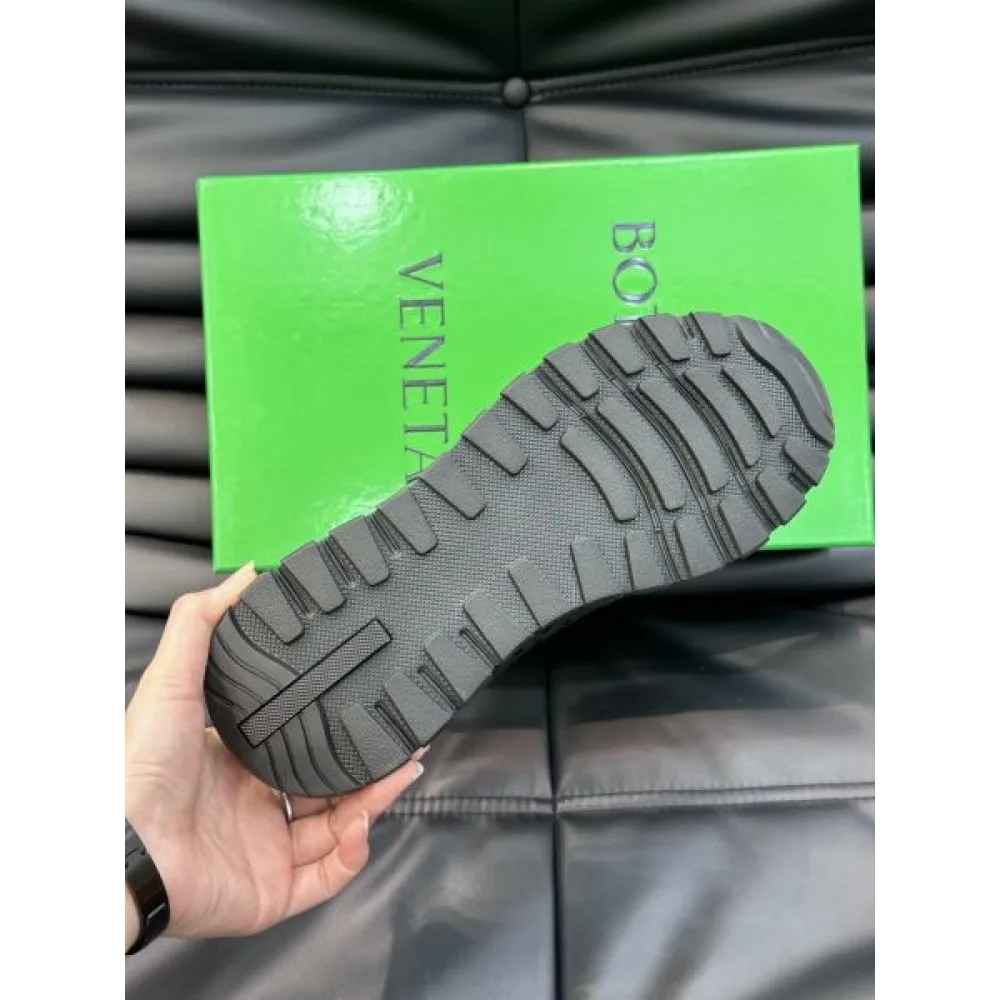 BOTTEGA VENETA ボッテガヴェネタ 期間限定激安 2026 メンズ用 スニーカー 商品画像 9