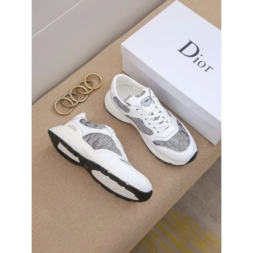 DIOR ディオール 今季は色を使った注目新品 2026 メンズ用 スニーカー 商品画像 5