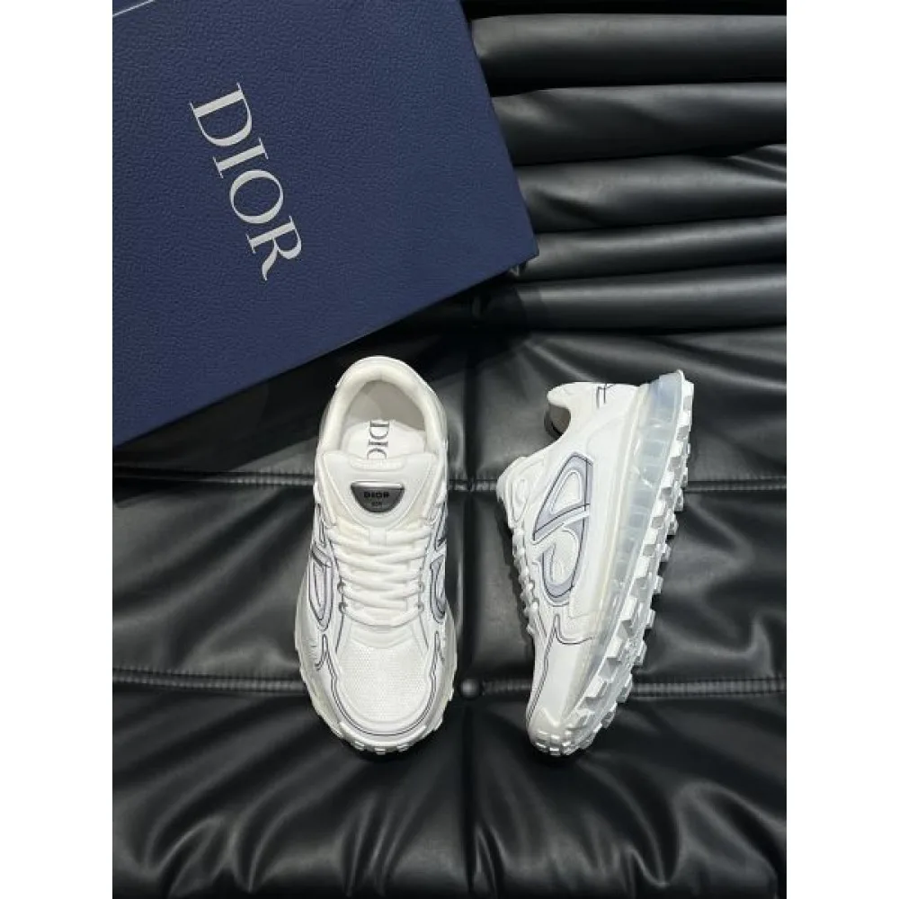 DIOR ディオール 夏に向けて使えるスタイル 2026 メンズ用 スニーカー 商品画像 3