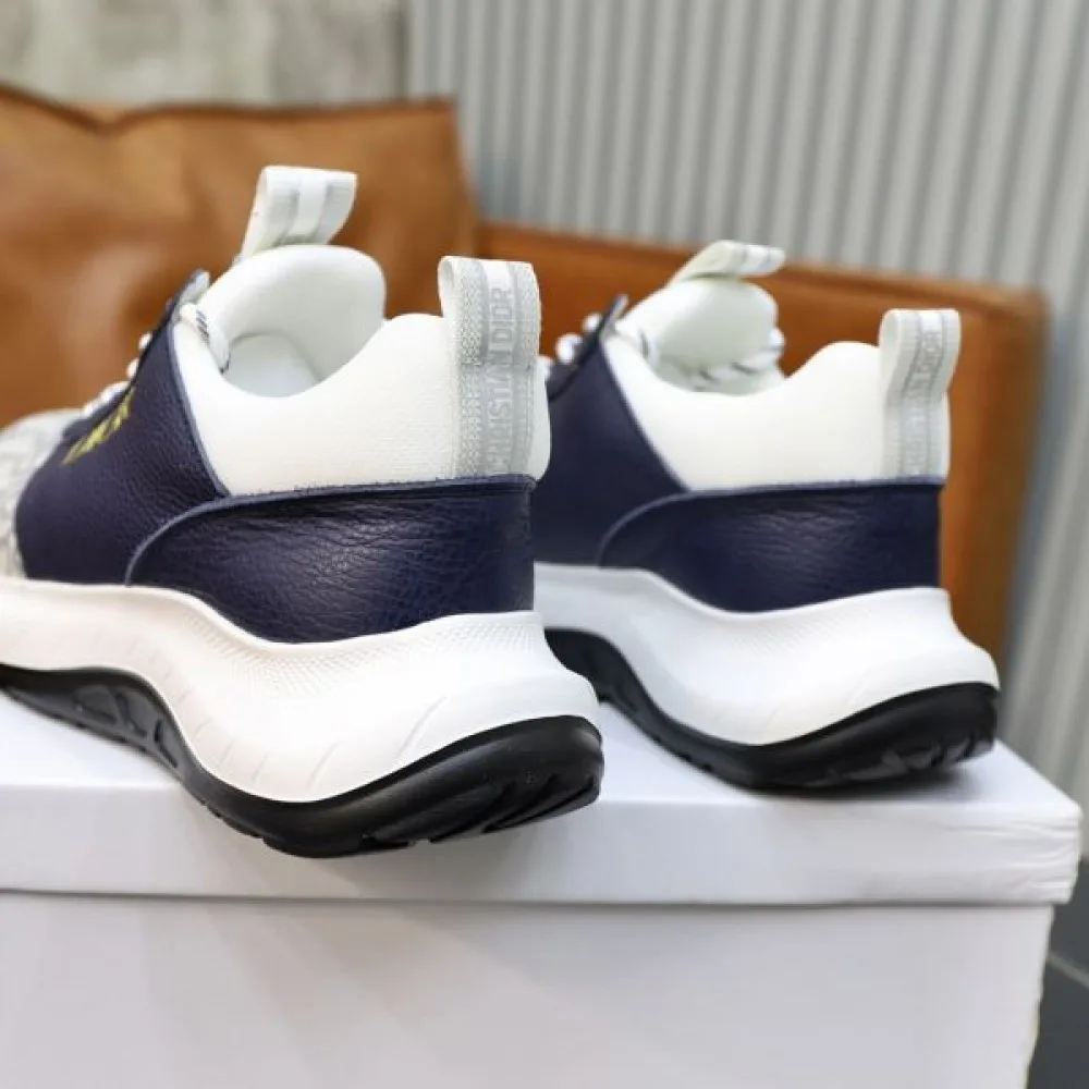 DIOR ディオール この夏欠かせないアイテム 2026 メンズ用 スニーカー 商品画像 8