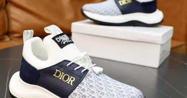 DIOR ディオール この夏欠かせないアイテム 2026 メンズ用 スニーカー 商品画像 11