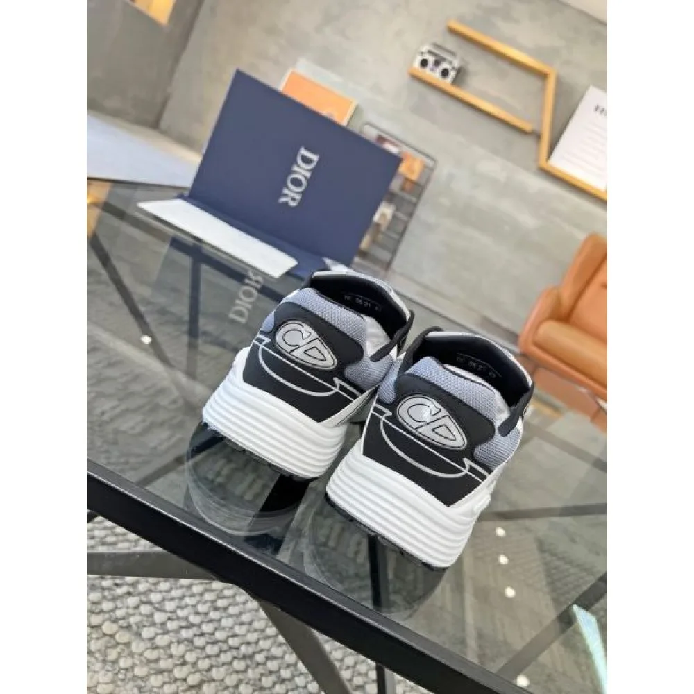 DIOR ディオール この春夏注目のトップス 2026 メンズ用 スニーカー 商品画像 8