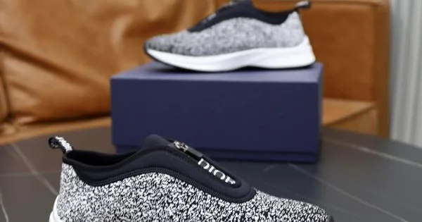 DIOR ディオール 最後の春夏コレクション 2026 メンズ用 スニーカー 商品画像 11