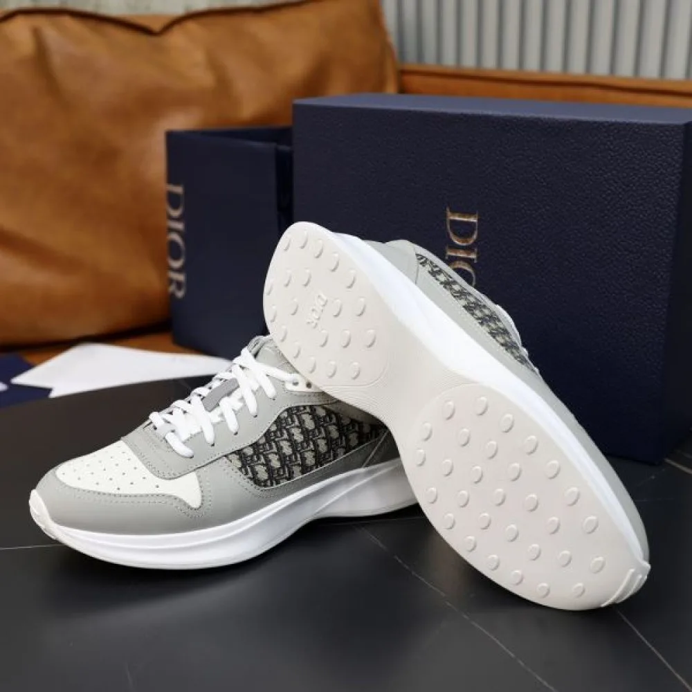 DIOR ディオール トレンドコーデが楽しめ 2026 メンズ用 スニーカー 商品画像 9