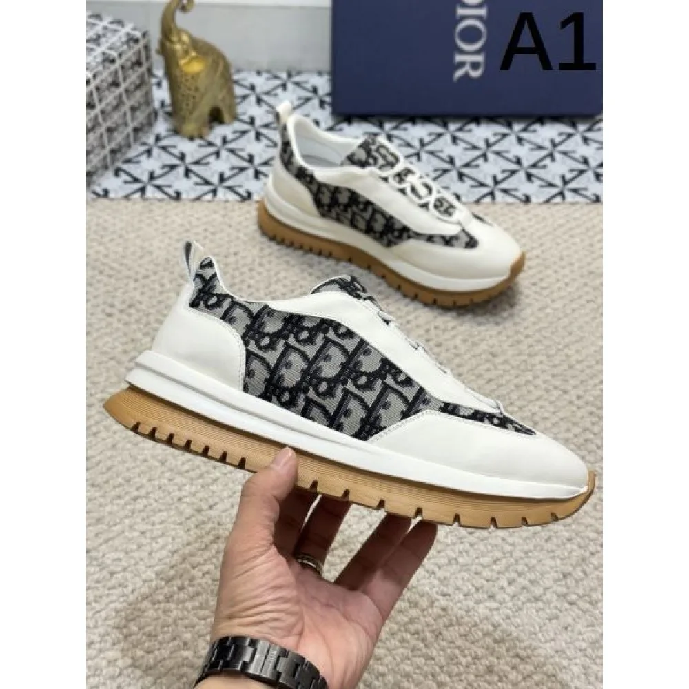 DIOR ディオール 都会的な印象のスタイル 2026 メンズ用 スニーカー 商品画像 1