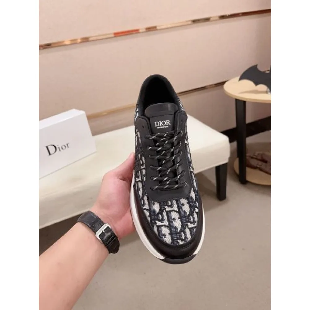 DIOR ディオール 抜群な魅力的なアイテム 2026 メンズ用 スニーカー 商品画像 3