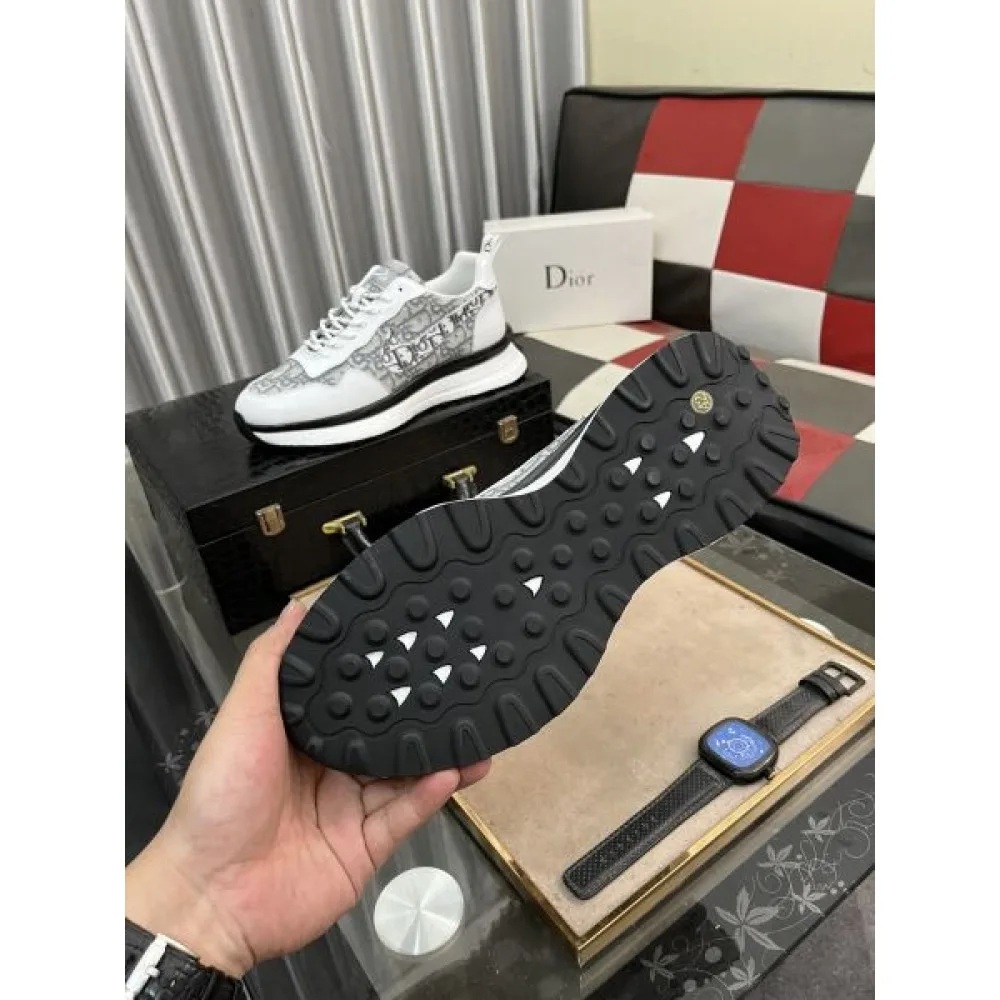 2024FW メンズ用 スニーカー DIOR ディオール 雑誌掲載も多数注目の新作 商品画像 9