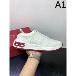 FERRAGAMO サルヴァトーレ フェラガモ ロゴが素敵 2026 メンズ用 スニーカー 商品画像 1