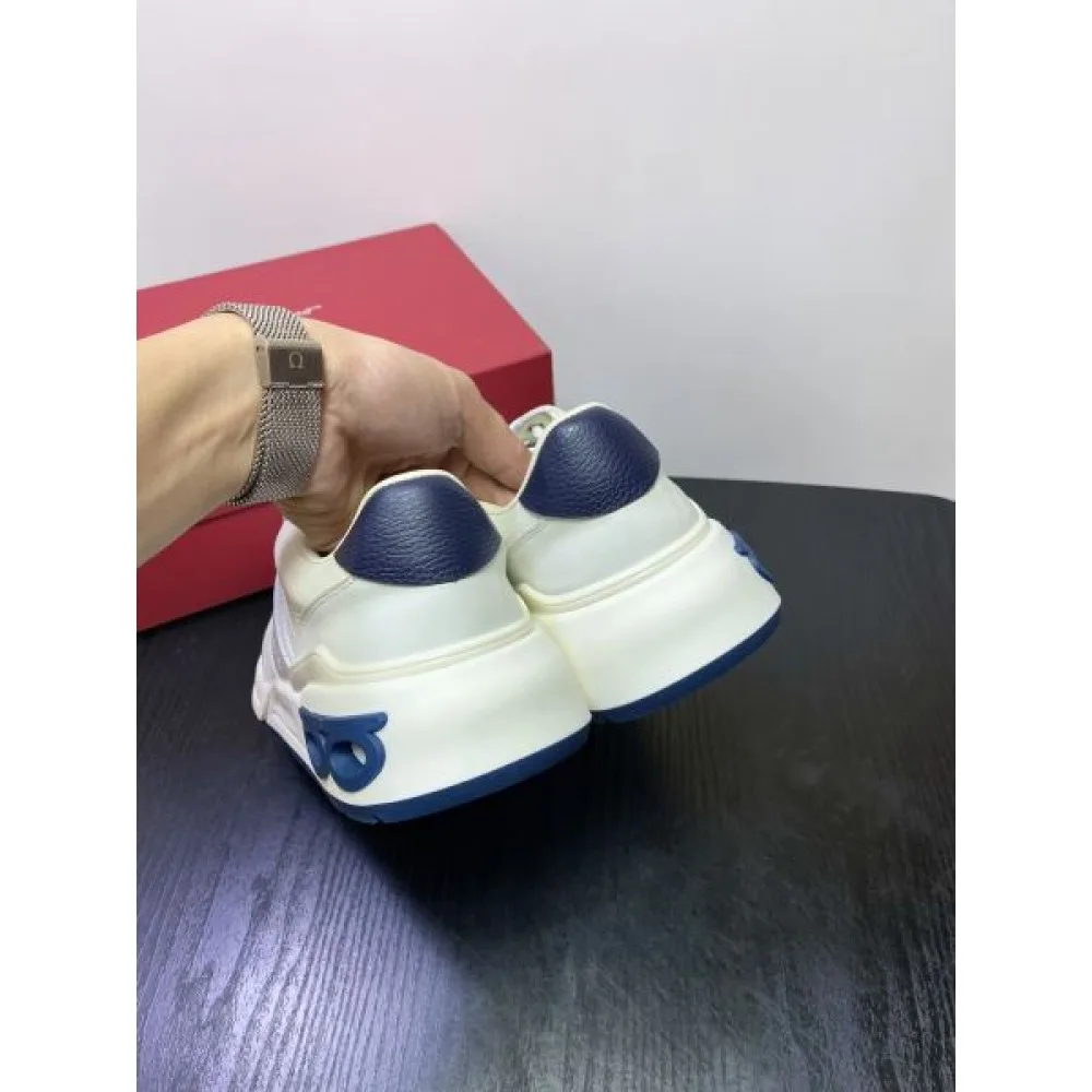 FERRAGAMO サルヴァトーレ フェラガモ ロゴが素敵 2026 メンズ用 スニーカー 商品画像 8