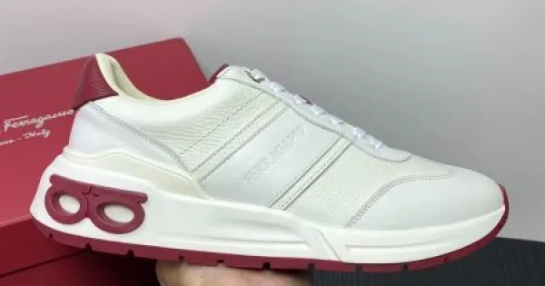 FERRAGAMO サルヴァトーレ フェラガモ ロゴが素敵 2026 メンズ用 スニーカー 商品画像 11