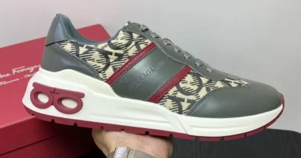 FERRAGAMO サルヴァトーレ フェラガモ 限定生産品 2026 メンズ用 スニーカー 商品画像 11