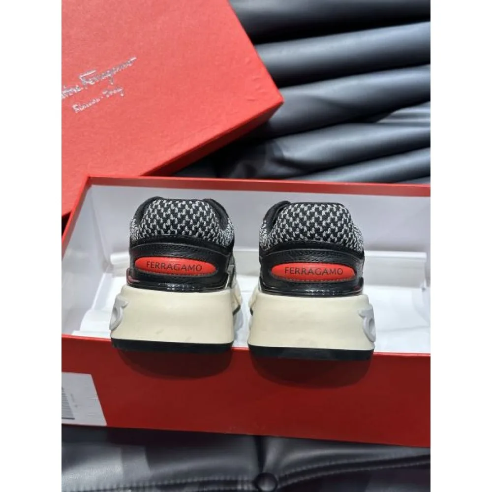 FERRAGAMO サルヴァトーレ フェラガモ 注目No.1 2026 メンズ用 スニーカー 商品画像 9