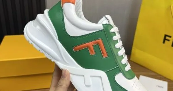 FENDI フェンデイ 素材感を引き出せるアイテム 2026 メンズ用 スニーカー 商品画像 12