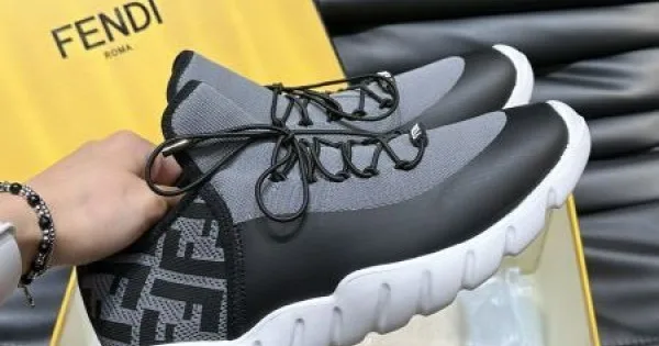 FENDI フェンデイ 今年のトレンドを先取り 2026 メンズ用 スニーカー 商品画像 11