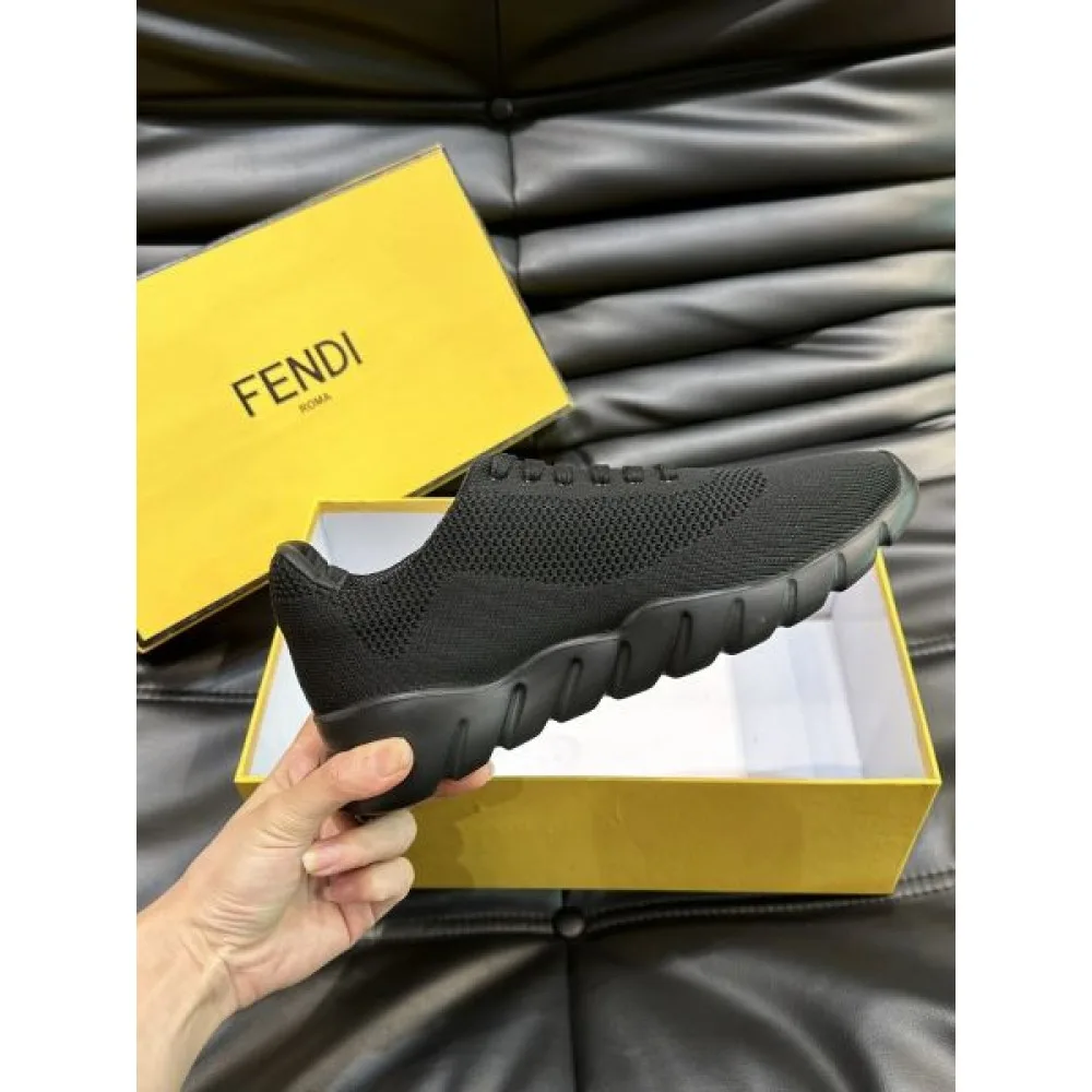 FENDI フェンデイ 相性が良く断然オススメ 2026 メンズ用 スニーカー 商品画像 7