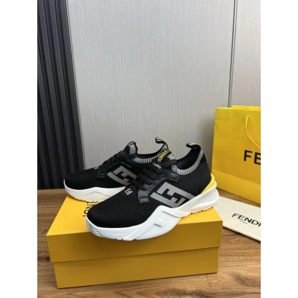 FENDI フェンデイ 夏のマストブランド新作 2026 メンズ用 スニーカー 商品画像 4