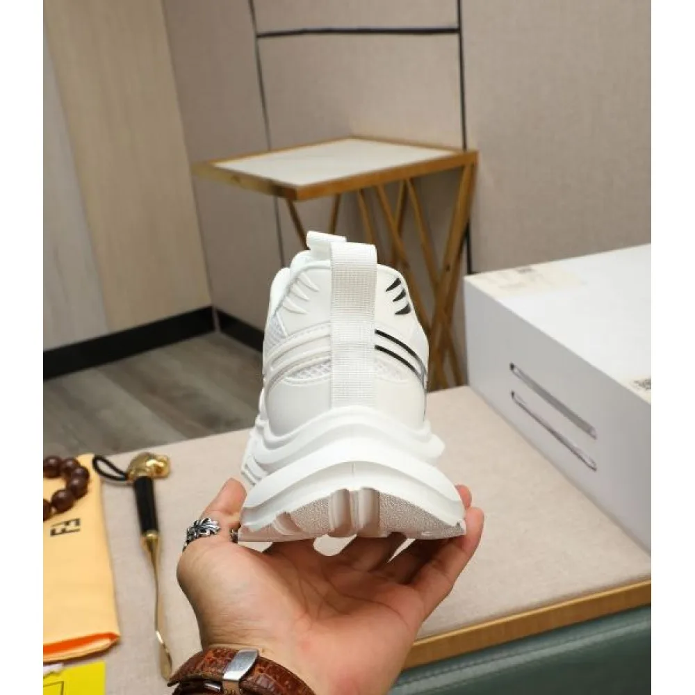 FENDI フェンデイ 続々とお目見える夏季新作 2026 メンズ用 スニーカー 商品画像 8