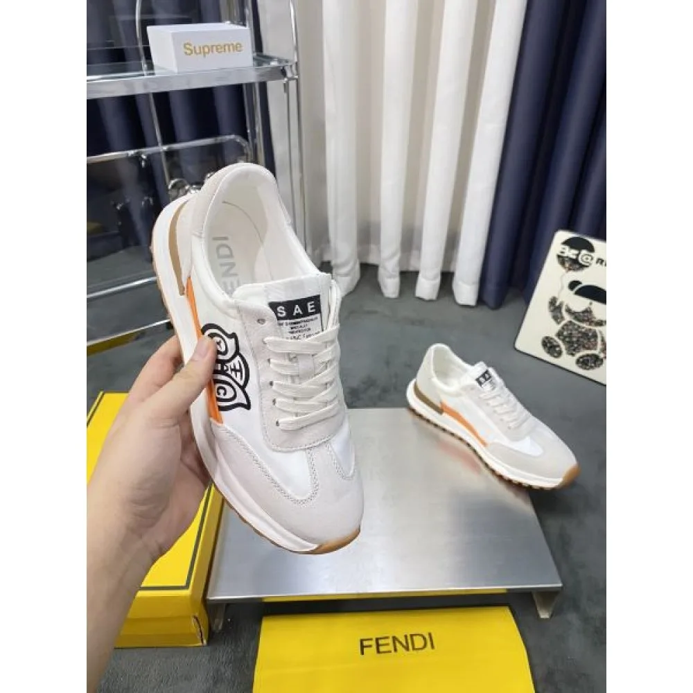 2024FW メンズ用 スニーカー FENDI フェンデイ 抜群なブランドプリント 商品画像 5