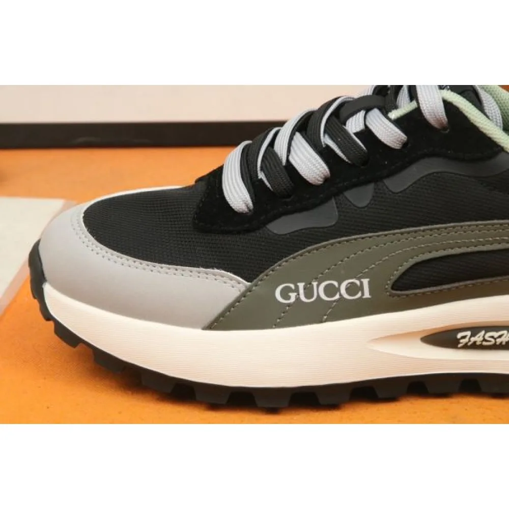 GUCCI グッチ 国内完売の入手困難アイテム 2026 メンズ用 スニーカー 商品画像 7