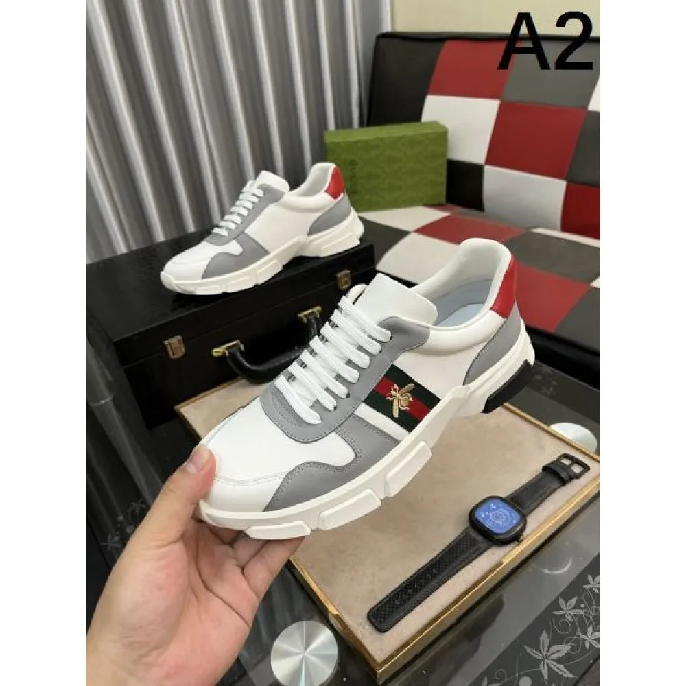 GUCCI グッチ シーズンの流行にチェック 2026 メンズ用 スニーカー 商品画像 2