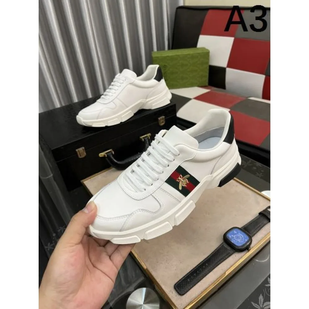 GUCCI グッチ シーズンの流行にチェック 2026 メンズ用 スニーカー 商品画像 3