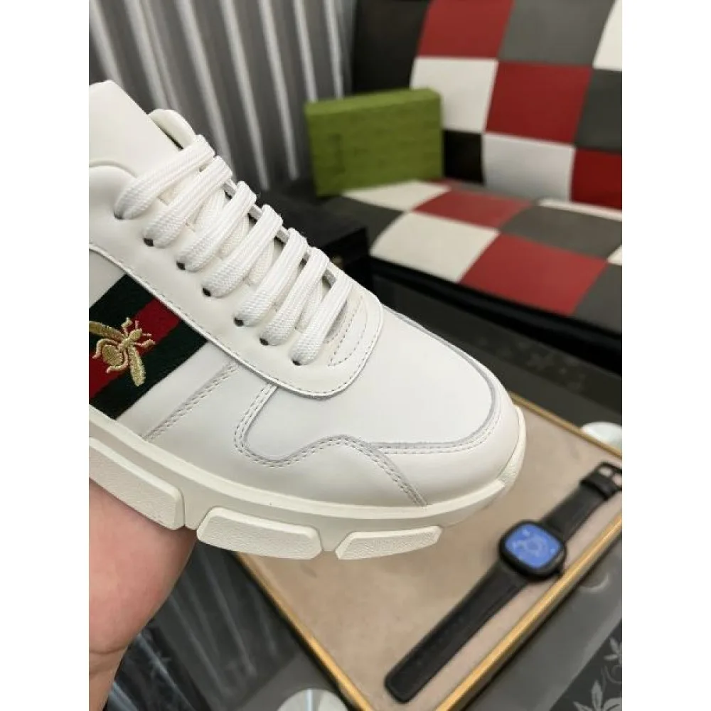 GUCCI グッチ シーズンの流行にチェック 2026 メンズ用 スニーカー 商品画像 6